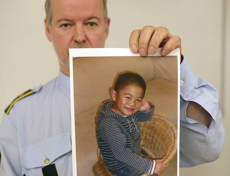 SAVNET: Oliver Chaanhing (5) ble kidnappet p� vei hjem fra barnehagen i g�r. N� frykter familien de vil bli utpresset.