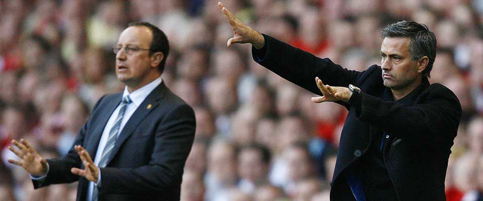SAVNER IKKE JOSE: Flere gode ordkriger og fotballfeider til tross, Rafa Benitez har ikke hatt tid til � savne tidligere Jose Mourinho. - Jeg har nok � drive med i Liverpool, sier han.