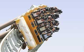 IKKE BARE THOMAS: Drayton Manor er en stor forn�yelsespark som kan minne litt om Tusenfryd utenfor Oslo. Den er delt inn i forskjellige seksjoner, og et av dem er alts� Thomas Land for de yngste. Men inngangsbilletten fungerer i hele parken.