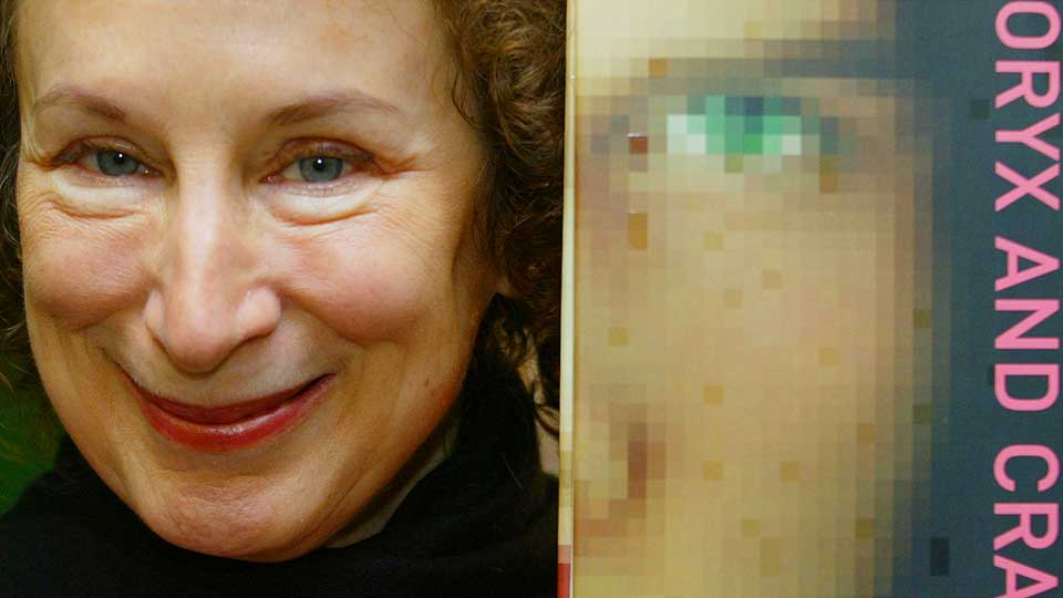 VIRTUELT TILSTEDE: Forfatter Margaret Atwood kommer til Norsk litteraturfestival gjennom cyberspace. Hun har flere ganger benyttet seg av elementer fra science fiction, blant annet i romanen �Oryx and Crake�.
