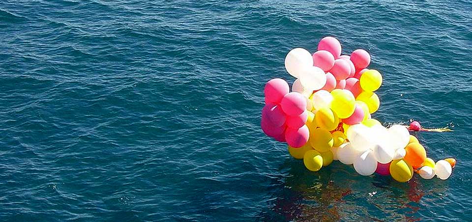 ENESTE FUNN: Her ender sporene etter prestens ballongferd.