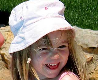 FORSVANT MENS HUN SOV: Neste l�rdag er det ett �r siden Madeleine McCann forsvant.