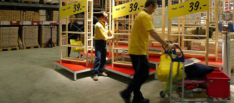 AVSL�RTE ULOVLIG PRAKSIS: Ikea-ansatte blir presset til � jobbe sv�rt hardt og sykdom aksepteres ikke, hevder den tyske fagforeningen Verdi i en TV-dokumentar.