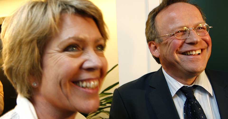 Olje- og energiminister �slaug Haga og parlamentarisk leder Lars Peder Brekk etter gruppem�tet til Senterpartiet i Stortinget onsdag