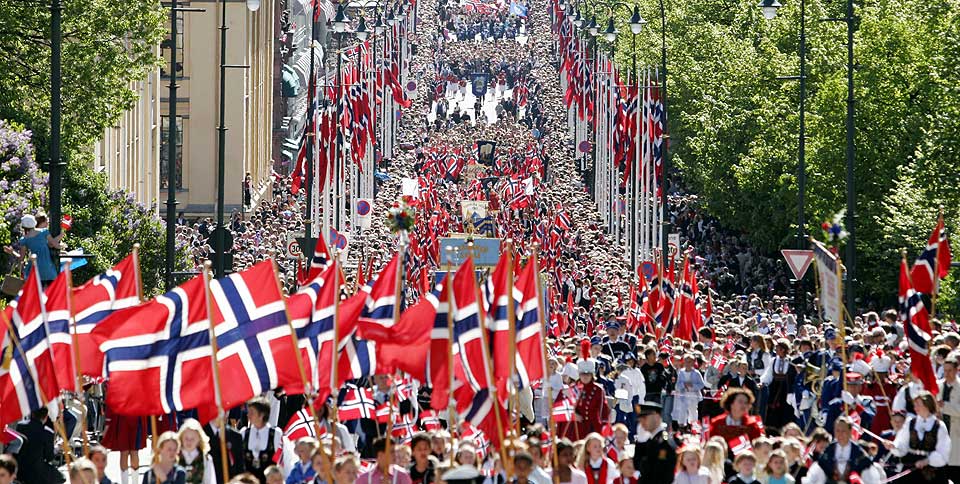 STORSL�TT: Nasjonaldagfeiring i hovedstaden.