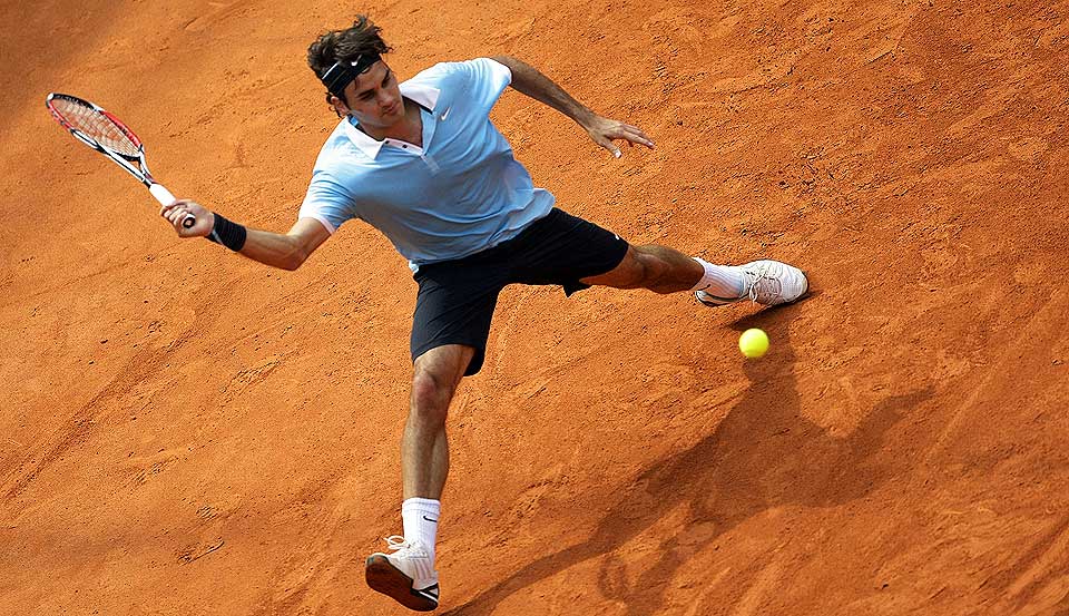 MOT TITTELFORSVAR?: Roger Federer vant i fjor i Hamburg. N� er han klar for semifinalen mot Nicolas Kiefer.