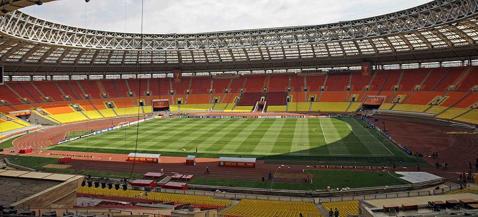 TOMME SETER: Det vil selvf�lgelig ikke se helt slik ut p� onsdag, men det kan fort bli tomme seter p� Luzjniki stadion.