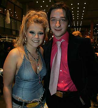 SAMMEN I SJU �R: Maria og Hans Martin m�ttes i showbiz-gamet. Her sammen p� Spellemannsprisen.