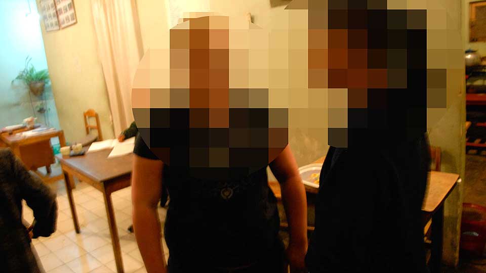I FENGSELET: De tre kvinnene som er arrestert er i alderen 17 til 22 �r.