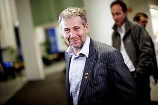 KRYPTISK: Unio Stats forhandlingsleder Arne Johannessen vil ikke si et ord om hva forhandlingene forbundslederne imellom best�r i.