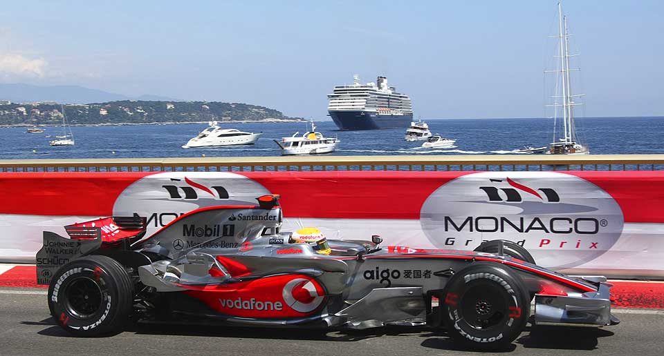 DR�MMER OM SEIER: Lewis Hamilton sier at en seier i Monaco er det han har de v�teste dr�mmene om.