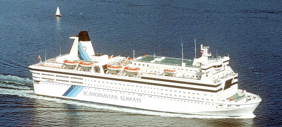 SELGES: Reiselivet i Bergen g�r glipp av briter p� bes�k til Vestlandet n�r Queen of Scandinavia legger inn �rene. N� skal skipet selges.