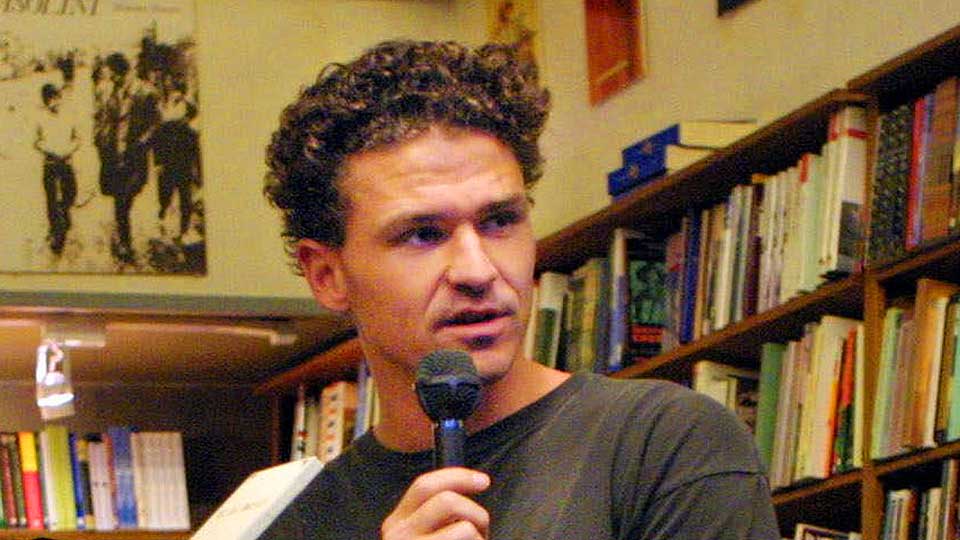 Dave Eggers er � finne p� Litteraturhuset i Oslo i kveld.