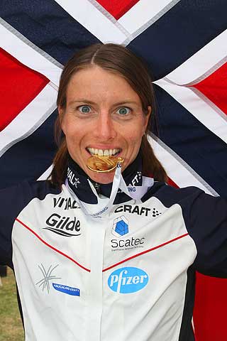SMAKER GODT: Anne Margrethe er i sitt livs form.