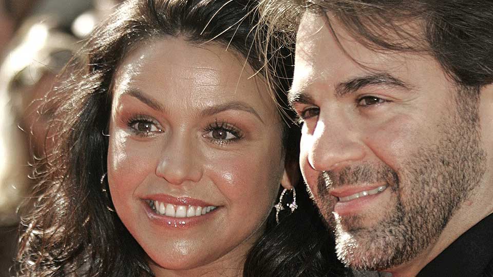 Rachael Ray har vunnet to Emmy-priser. Her sammen med ektemannen.