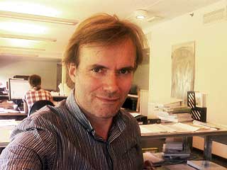 VISJON�R: Kurt Singstad i arkitektfirmaet MAD (Moderne Arkitektur og Design) mener den planlagte skyskraperen ved Oslo S vil styrke omr�det og markere byens sentrum.