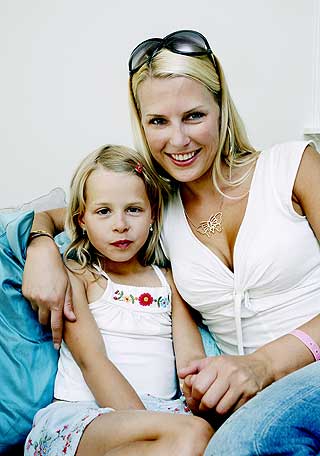 DATTEREN: Vibeke og Daniel har datteren Sophie sammen. Hun er blitt ni år.