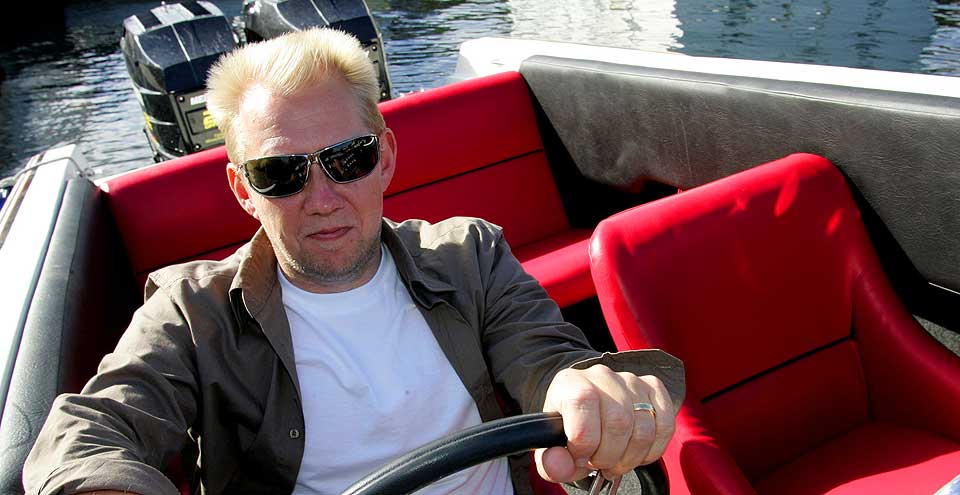 - S�RBAR FESTIVAL: Hovefestivalen-sjef Toffen Gunnufsen mener Quart gikk under fordi de ikke klarte � booke de store artistene.