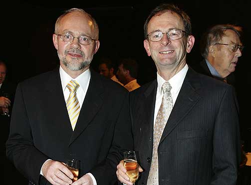 Byrådsleder Erling Lae gleder seg til å slippe å måtte kalle kjæresten Jens Torstein Olsen for bare en «partner». - Enn så gørrnøytralt begrep, sier Lae, og ser fram til å kunne si de er gift.
