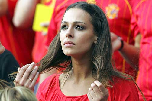 MISS SPANIA: Eva Gonzalez er gift med Spanias keeper Iker Casillas.