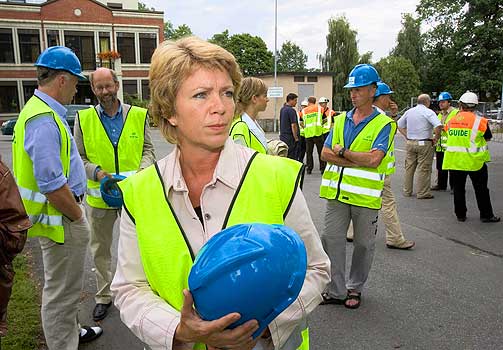 KAMP FOR NORSKE ARBEIDSPLASSER: �slaug Haga p� Union i 2005. Senterpartiet ville samle skogeierne for � bevare Union.