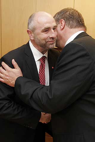 FOR STORE OPPGAVER? Dagbladets kommentator er usikker p� omDag Terje Andersen er skikket til � f� orden p� arbeids- og inkluderingsdepartementet. Nav-reformen er p�begynt, men er forel�pig langt fra gjennomf�rt.