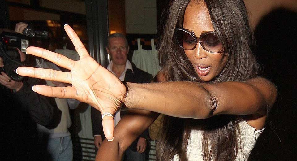 D�MT FOR FLY-VOLD: Men Naomi Campbell har ingen unnskyldninger overfor British Airways etter episoden p� Heathrow i april.