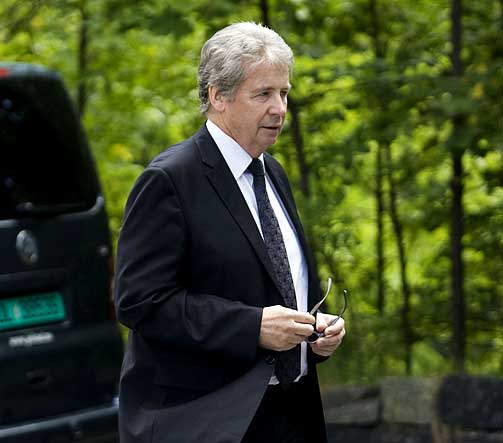 TAR FARVEL: Knut Lystad skal holde minneord i H�vik kirke.