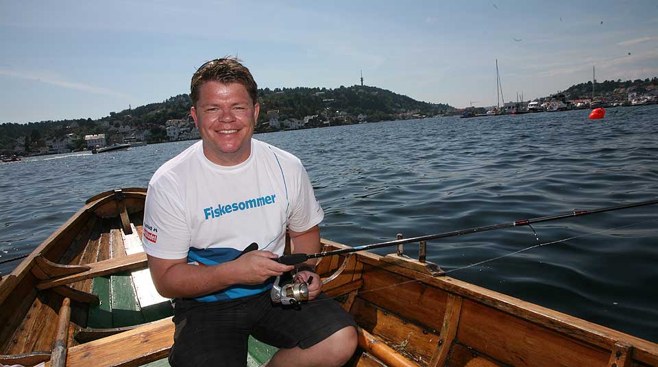 FISKETRIVSEL: Henning Hansen i Norges Jeger- og Fiskerforbund gir deg gode r�d for fiske i all slags v�r.
