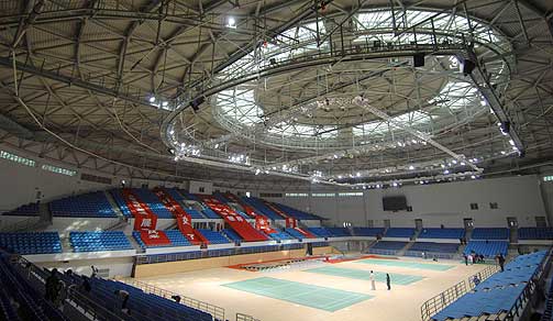 BEIJING UNIVERSITY OF TECHNOLOGY GYMNASIUM: �velser: Badminton, Rytmisk Sportsgymnastikk