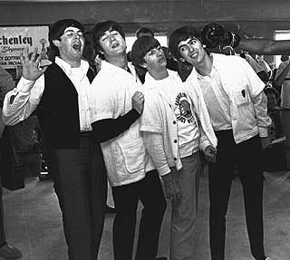 BEATLES-TENDENSER: Oppstyret rundt Barack Obama sammenlignes med oppstusset rundt det legendariske bandet The Beatles i sin tid.