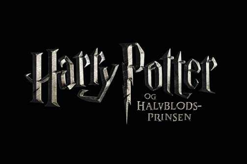 NOVEMBER: Harry Potter og Halvblodsprinsen har premiere i Storbritannia 21. november.