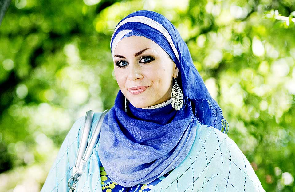 - HIJAB KAN V�RE G�Y, SIER IMAAN: Den nyoppstartede bloggen hennes har allerede blitt omtalt i utenlandsk presse, som britiske The Guardian.