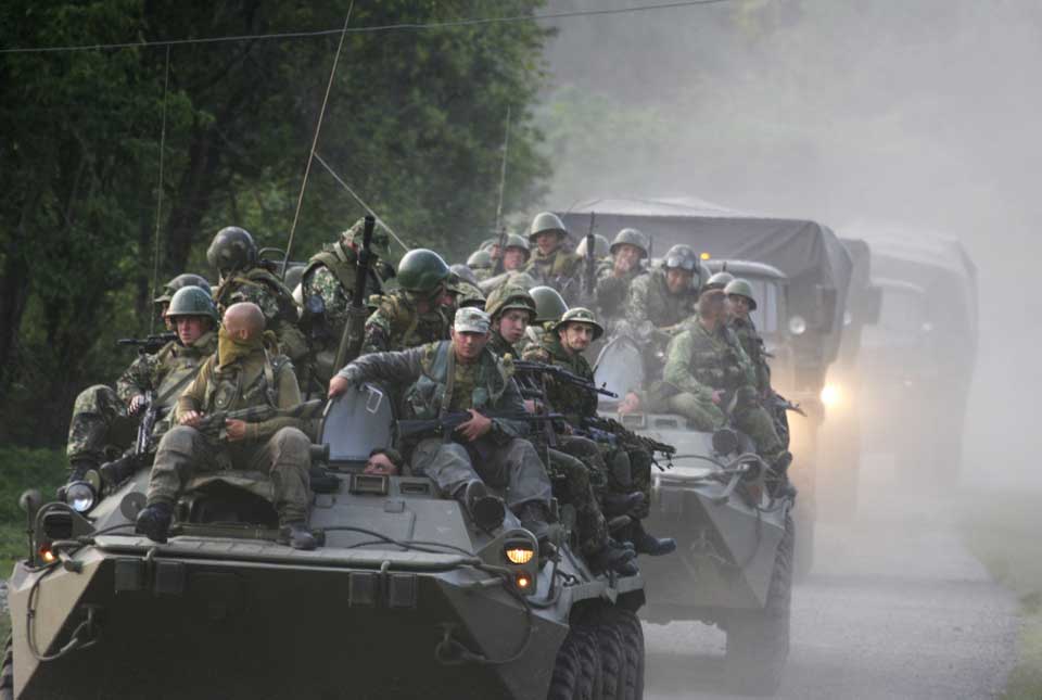 INNRYKK: Russland har trappet sitt n�rv�r kraftig opp i Georgias andre utbryterregion Abkhasia.
