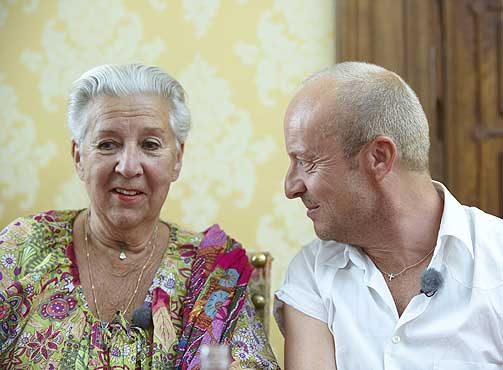 HYGGELIG: Men n� �nsker ikke Kjerstin Dellert (82) � snakke med Jonas Gardell (44) igjen.