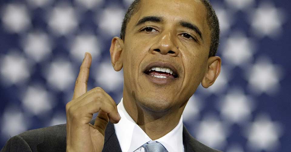 SL�R TILBAKE: Barack Obama tilbakeviser p�standene som kommer fram i boka, om at han er muslim, venstreradikal og farlig for USA.