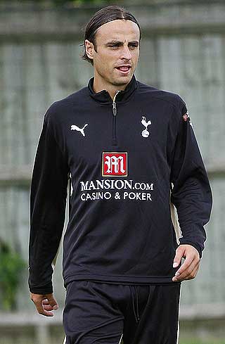 SELG HAM, RAMOS: Dersom Dimitar Berbatov ikke er innstilt p� � gi alt for Tottenham, b�r de kvitte seg med ham, mener Petter Frydenlund i Tottenhams venner.