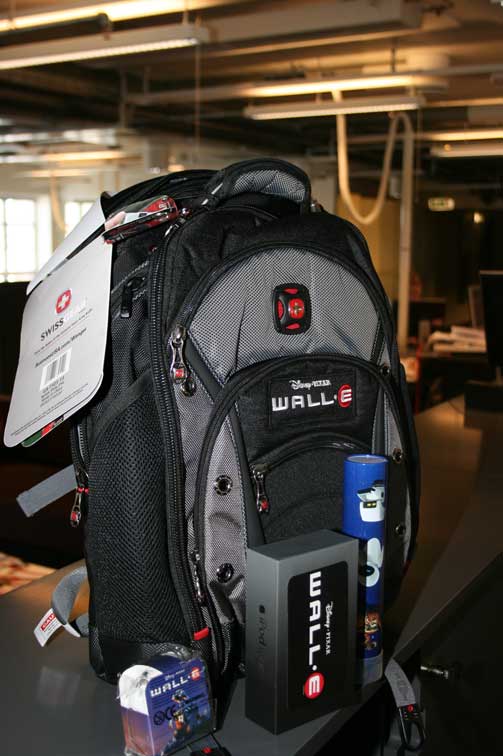 VINN ST�SJ: En ransel, iPod og et pennal er blant tingene du kan vinne i v�r konkurranse.