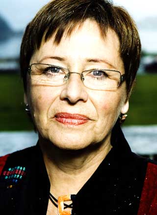 HELGA HJETLAND:  Leder i Utdanningsforbundet.
