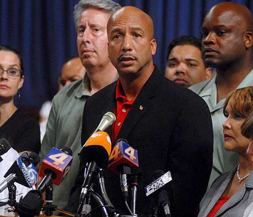 -V�R REDDE:   Borgermesteren i New Orleans Ray Nagin har gitt ordre om at byen skal evakueres.