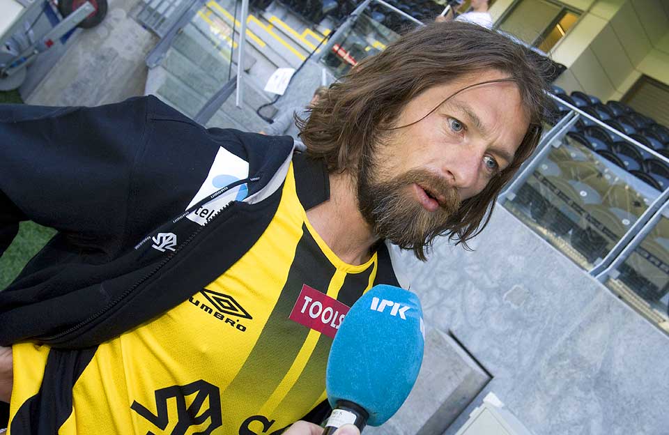 FULL ST�TTE: Menigheden bryr seg mindre om hva Erik Mykland har gjort mens han har v�rt pensjonist, enn om hva han kan gj�re for Start i tida framover.