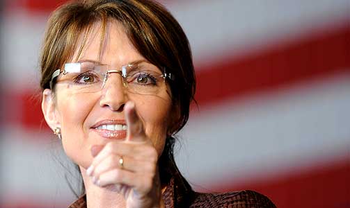 MCCAINS VITAMININNSPR�YTING: Sarah Palin, McCains visepresidentkandidat, har kommet inn som et friskt pust i valgkampen. Her er hun under et valgkamparrangement i Colorado.