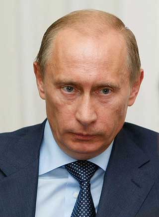 FREMDELES MEKTIG: Russlands tidligere president og n� statsminister Vladimir Putin har gjort det klart at han ikke vil ha USA og Nato i Russlands n�re naboland.