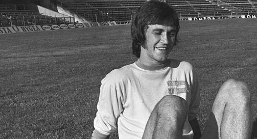 LEGENDE: Ralf Edstr�m p� Ullevaal stadion dagen f�r Sverige slo Norge 2-0 i august 1975. N� f�r han tilbud av Zlatan om � jobbe i hagen hans.