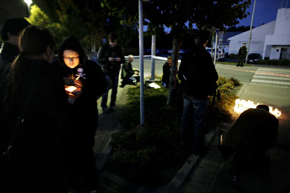 SORG: Finland er i sjokk og sorg etter dagens skoleskyting i Kauhajoki som krevde 11 menneskeliv.
