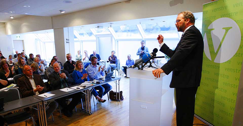 REFSET SIN EGNE:Sponheim brukte Venstres landsstyrem�te til � klage over manglende st�tte.