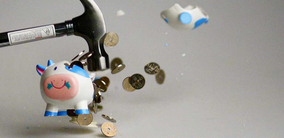 TRENGER PENGER: N� er det uvanlig dyrt for bankene � l�ne penger og dette driver pengemarkedsrenta i v�ret. Mange etterlyser at Norges Bank tilf�rer mer penger til markedet.
