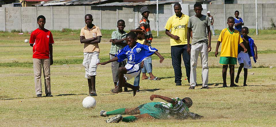 ELEGANT: Nkuzo Sokhweba er et st�rre talent enn 8-�ringer flest, til tross for at rammebetingelsene er betydelig d�rligere.