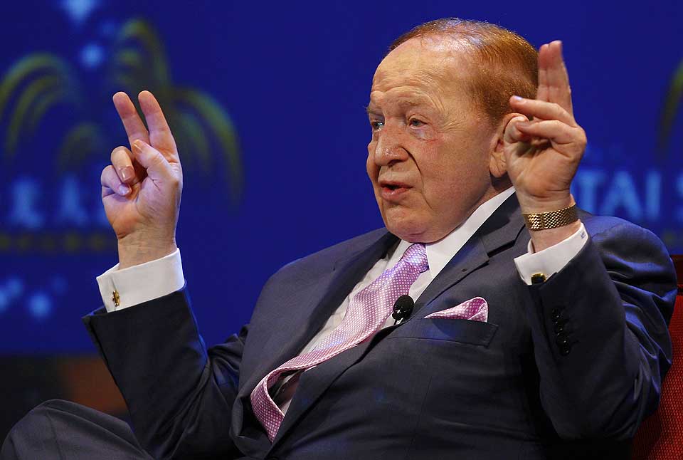 VIVA LAS VEGAS: Kasinomogulen Sheldon Adelson har opplevd det styggeste tapet av formue av samtlige p� listen over USAs rikeste. En av Las Vegas' mektigste menn har tapt ufattelige 157 milliarder kroner p� krisen i finansmarkedet.