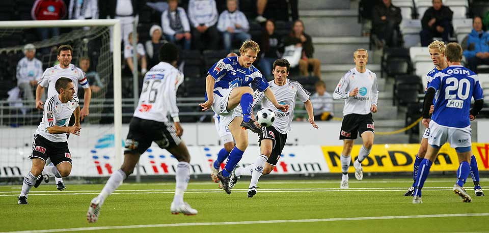 TILBAKE I TOPPEN: Odd Grenlands visitt i Adeccoligaen ble kortvarig, og etter 4-0 over H�dd i kveld er Dag-Eilev Fagermos menn tilbake i Tippeligaen.